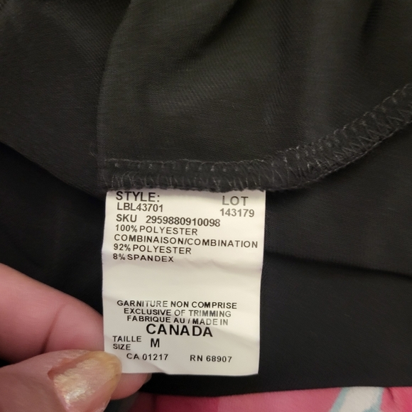 Women's top - Picture 8 of 8